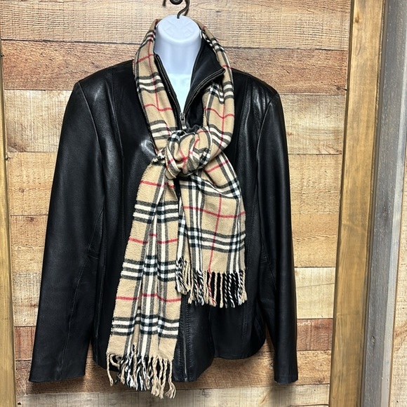 Burberry Cashmere Scarf traditional check print - Picture 3 of 14